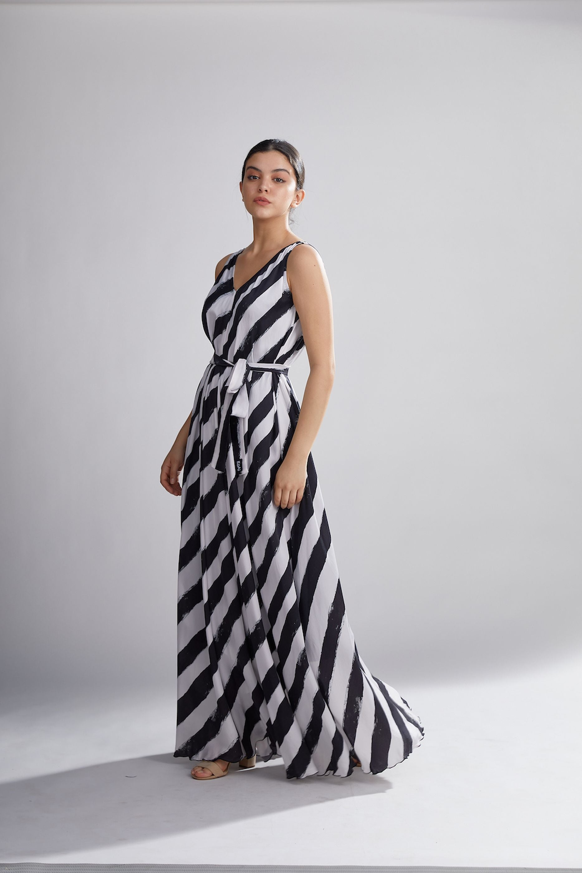 Plus Size Black And White Long Evening Dresses WHITE AND BLACK STRIPE LONG DRESS ShopKoai Plus Size Black And White Long Evening Dresses WHITE AND BLACK STRIPE LONG DRESS ShopKoai