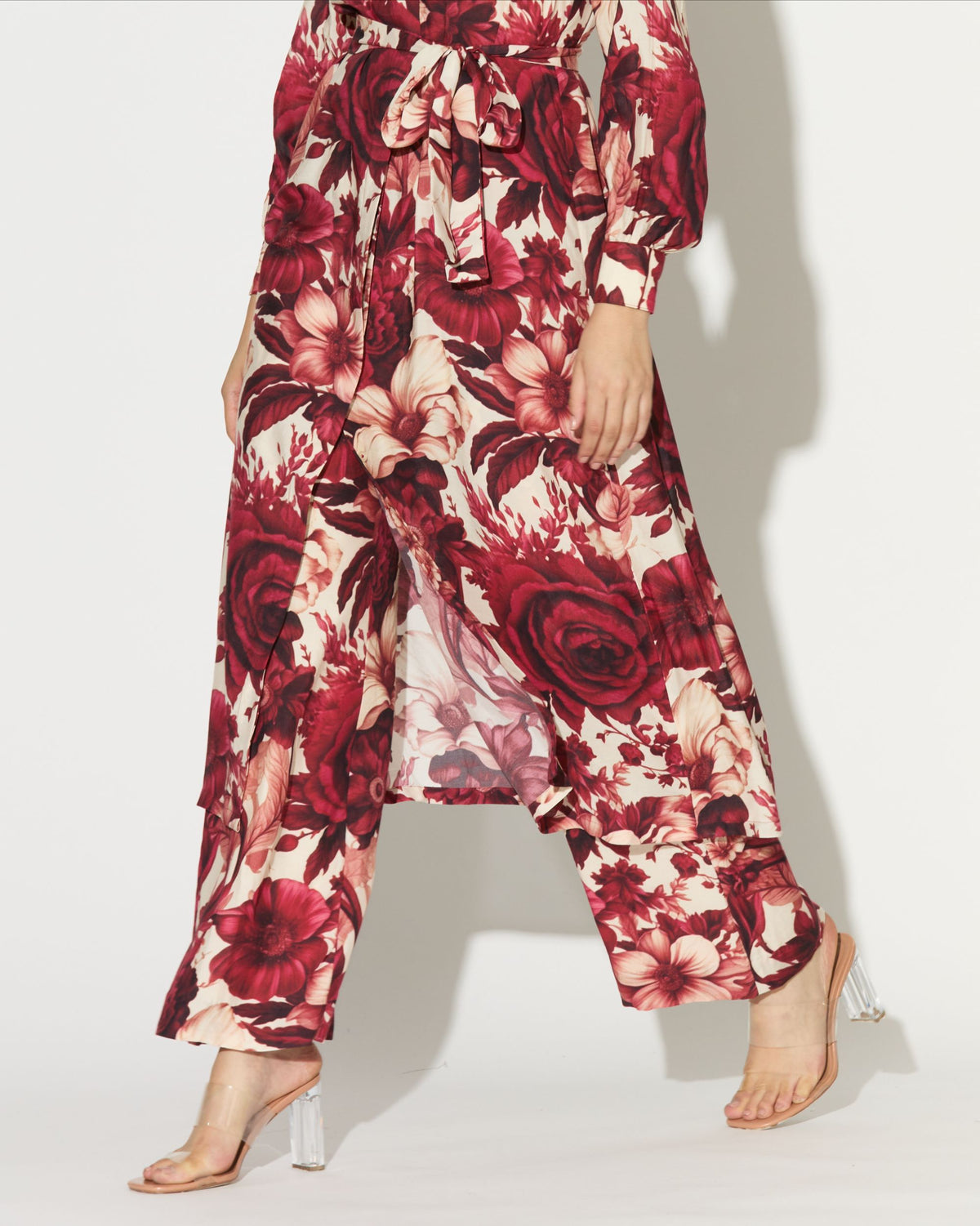 WHITE AND RED FLORAL PANTS