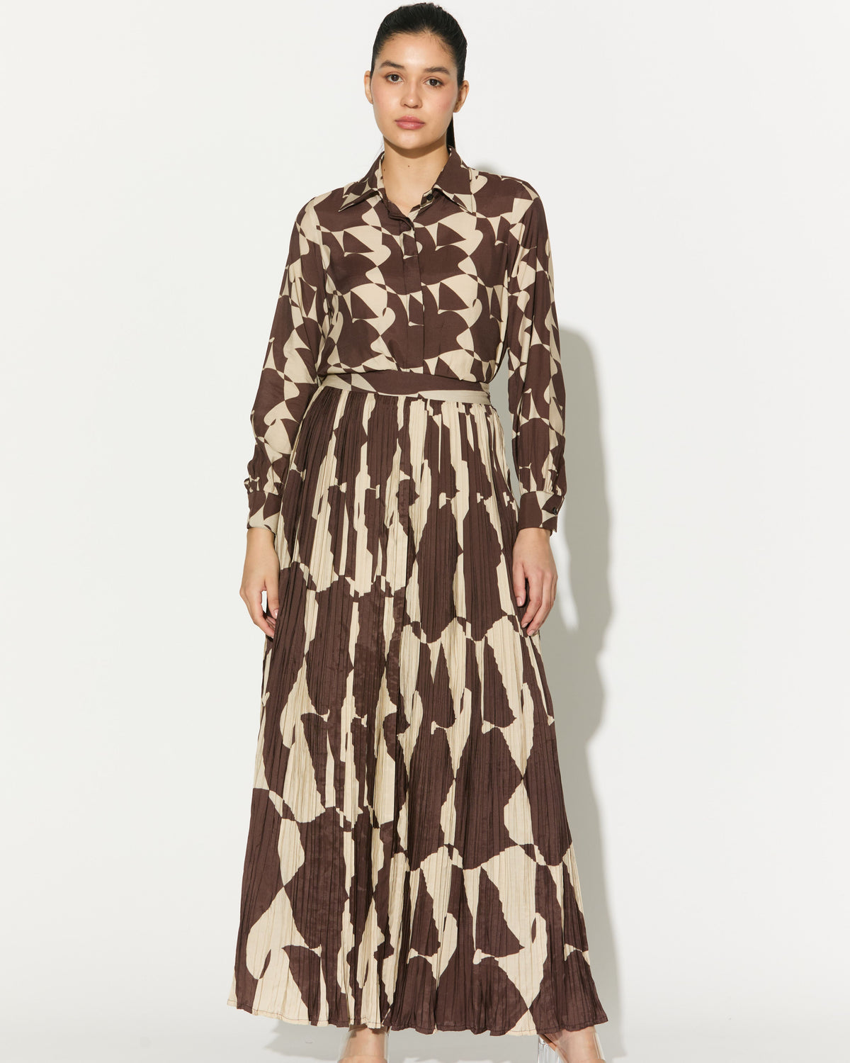 BROWN AND WHITE ABSTRACT CRINKLED SKIRT