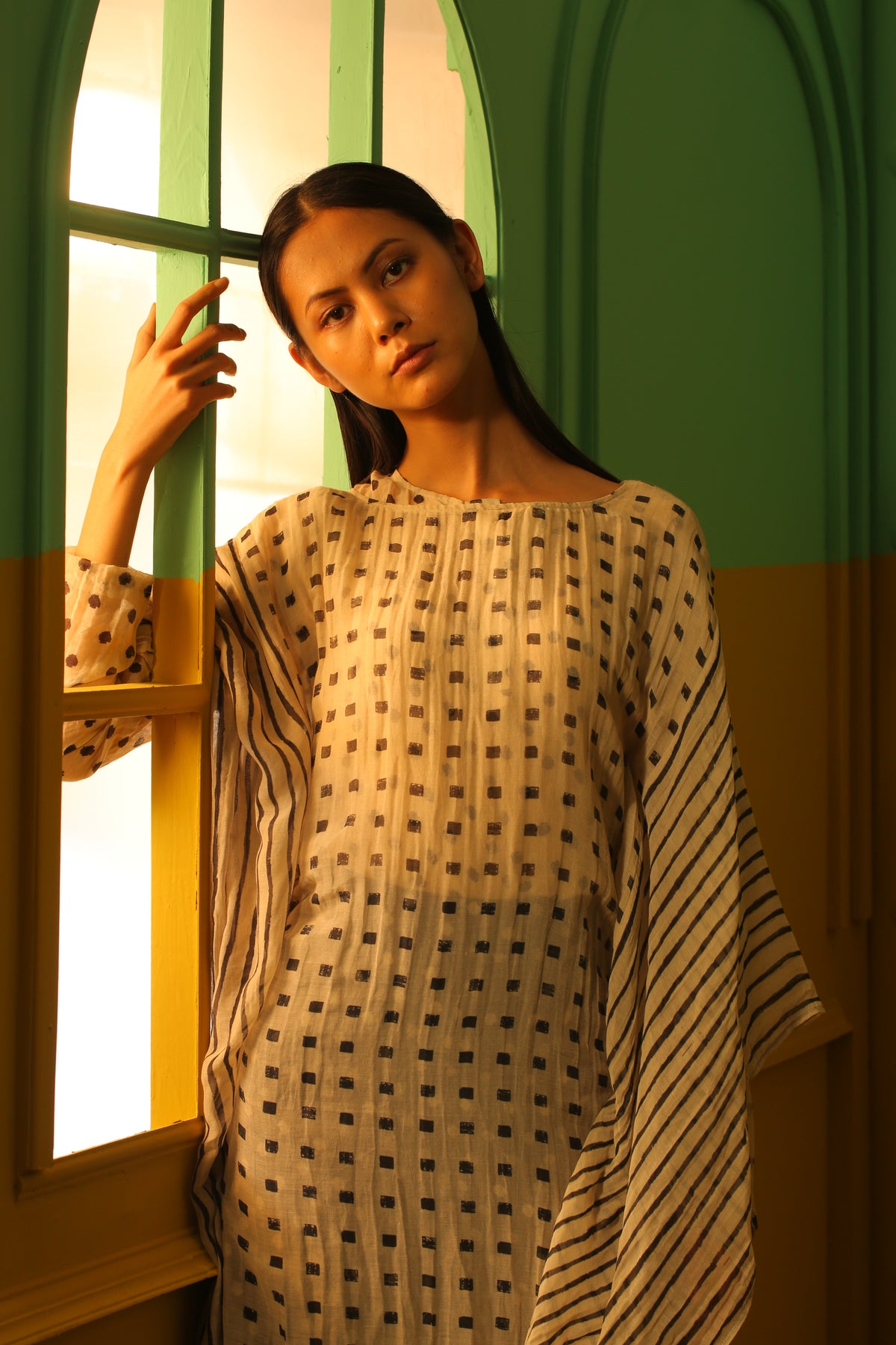 BLACK AND WHITE DOUBLE PATTERN KAFTAN