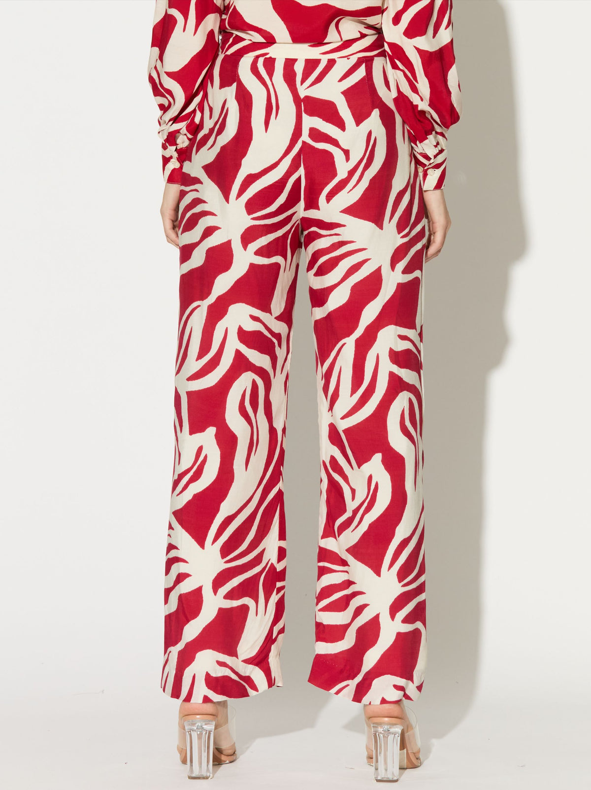 RED AND WHITE FLORAL PANTS