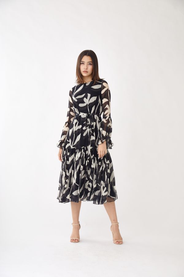 cream dress with black Black and Cream Lace Maxi Dress