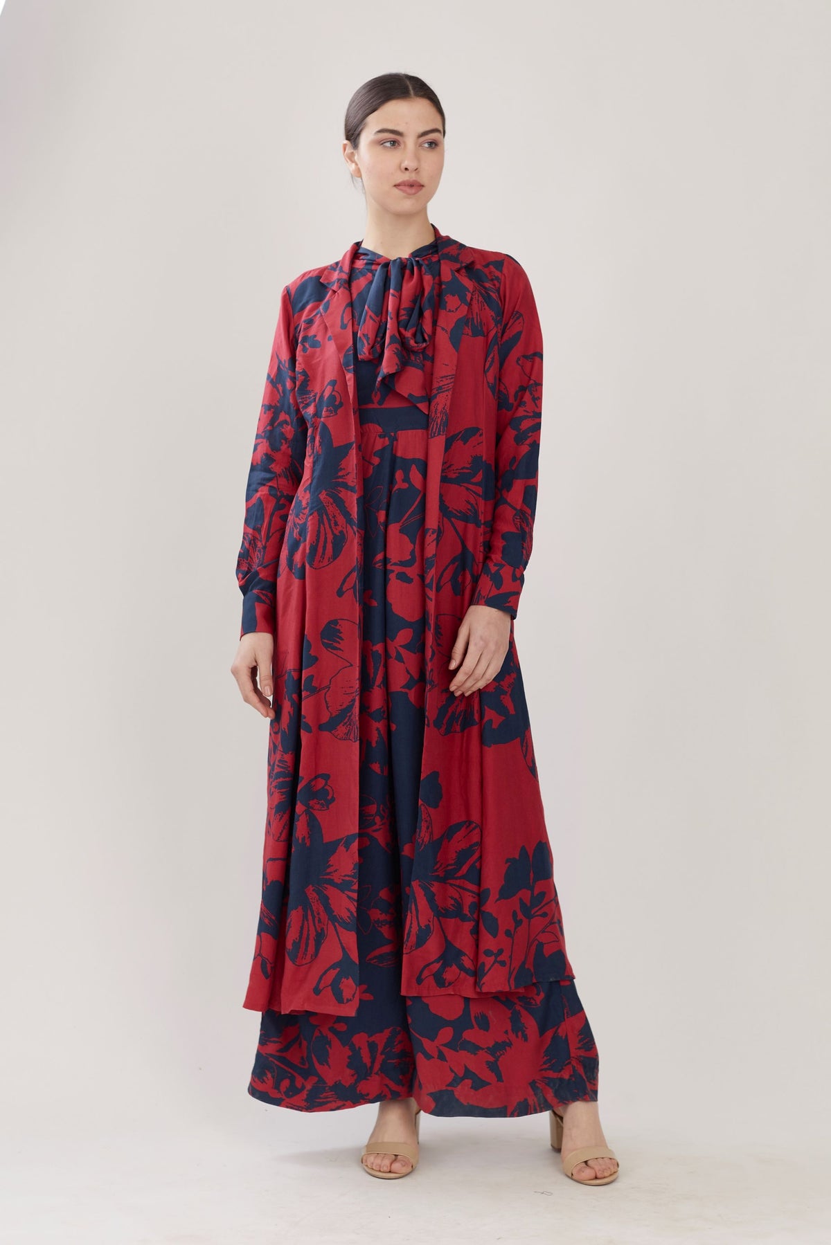 RED AND BLUE FLORAL CAPE